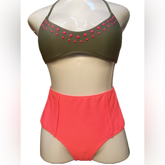 American Eagle Aerie Swim Set - Picture 1 of 3